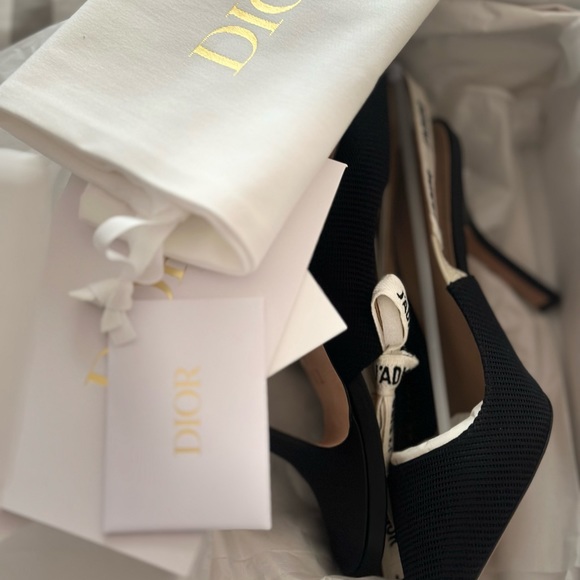 J’ADIORE SLING BACK PUMP - Picture 5 of 5